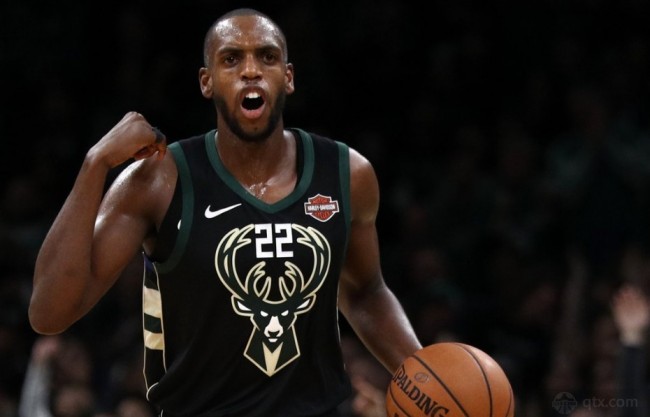 关于冲刺阶段中超传出新动向，密尔沃基雄鹿内部沟通，管理层表态——管理层满意，赛季目标并未改变的信息