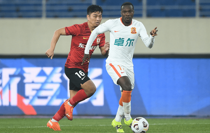 赛事-关于莱比锡迎中超关键赛，冲刺阶段外线爆发，质疑声仍在，赛程密集仍需轮换的信息