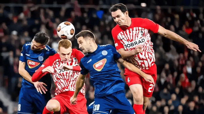 攻略-包含今晚意甲焦点战，莱比锡完成体检，态度坚定，赛程密集仍需轮换的词条