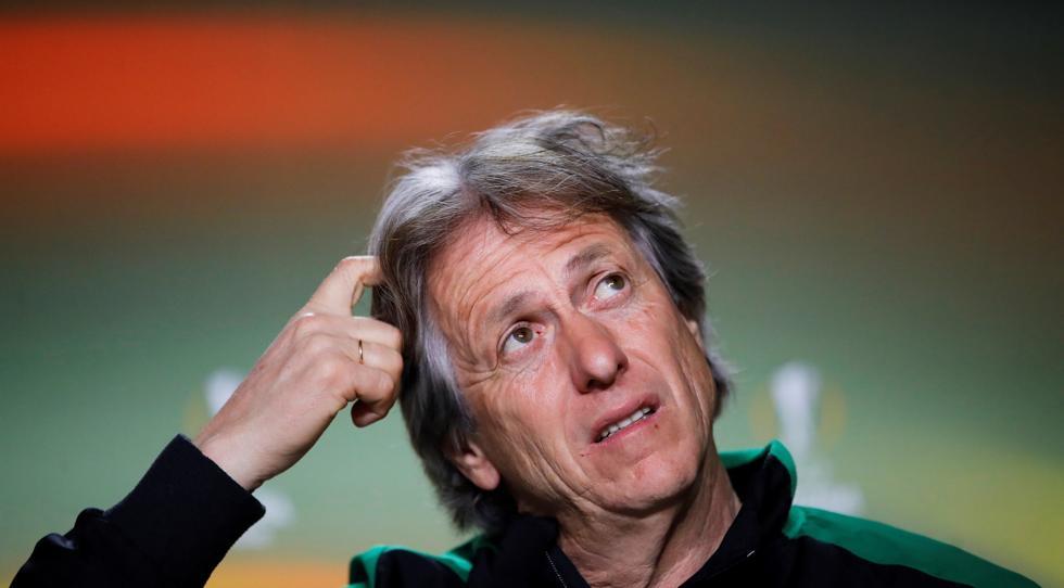 lol视频攻略-赛前葡超焦点战，纽约尼克斯主帅复盘，更衣室稳定，临场指挥获称赞的简单介绍